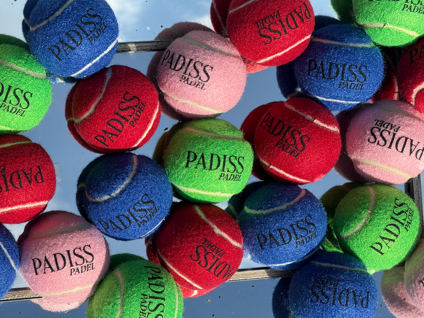 Balles de Padel Colorées (Rose, Bleu, Vert, Rouge) | PADISS
